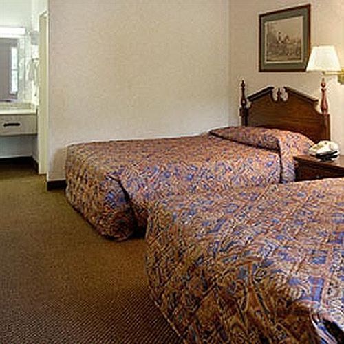Econo Lodge 프레스트시티 외부 사진