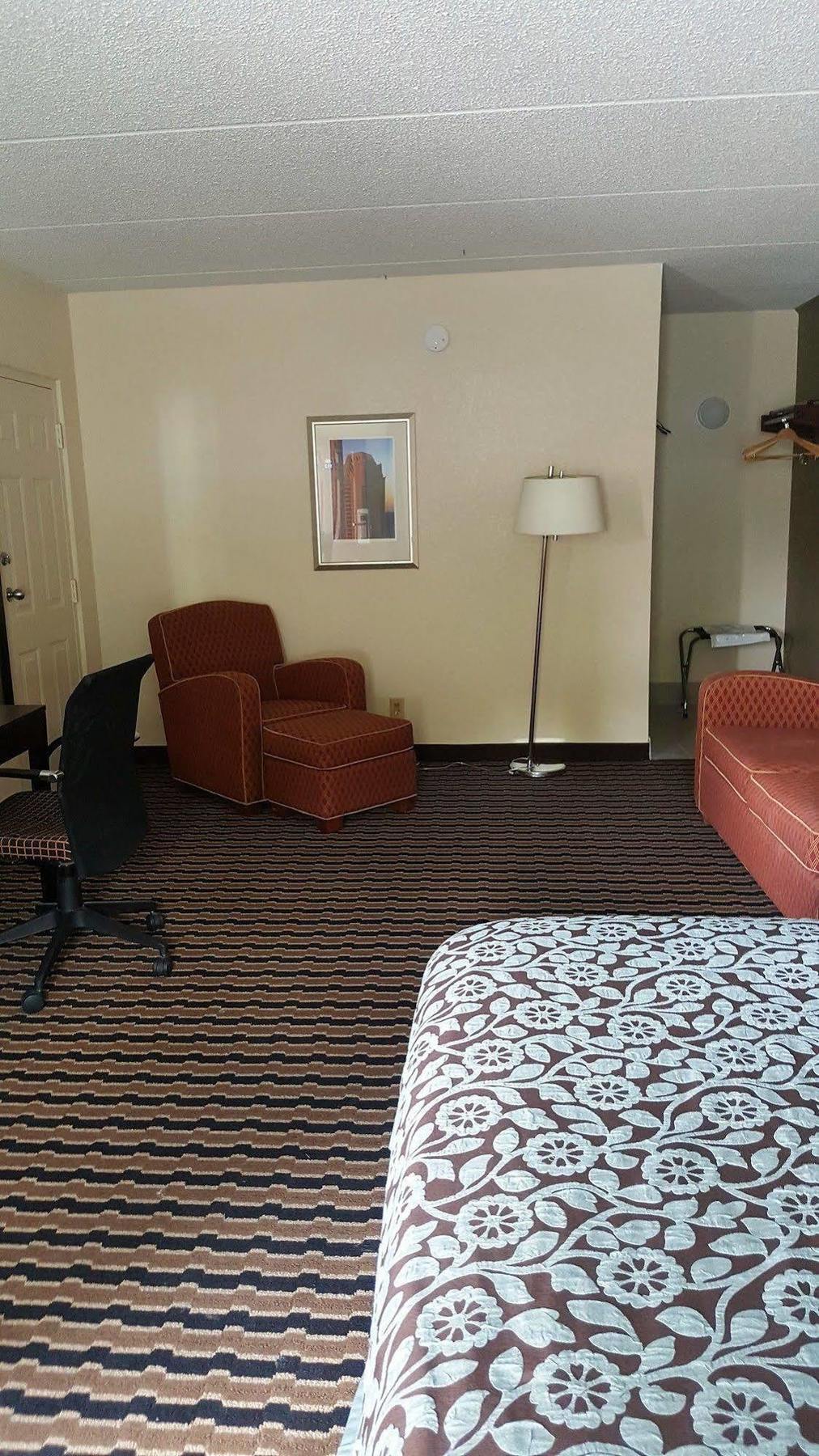 Econo Lodge 프레스트시티 외부 사진